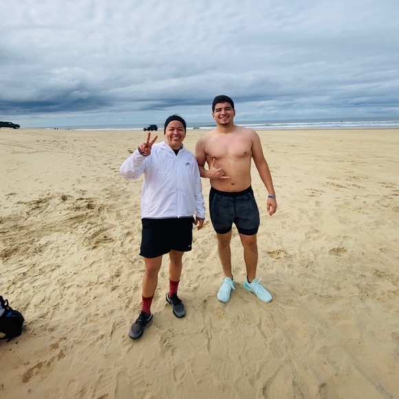 Meet your Posher, Jonathan - Picture 2 of 5